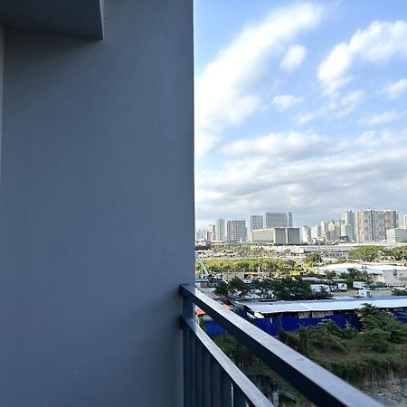 Shore Residences Moa Dynastel Staycation Pasay Exterior foto